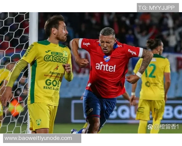 乌拉圭联赛门将禁区内起脚破门引发普斯卡什奖热议