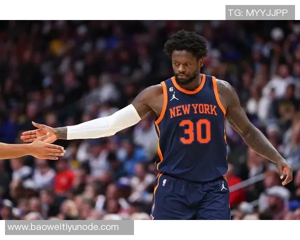 兰德尔赛季数据亮眼场均272分65篮板52助攻命中率高达56三分命中率47 兰德尔赛季数据亮眼场均272分65篮板52助攻命中率高达56三分命中率47