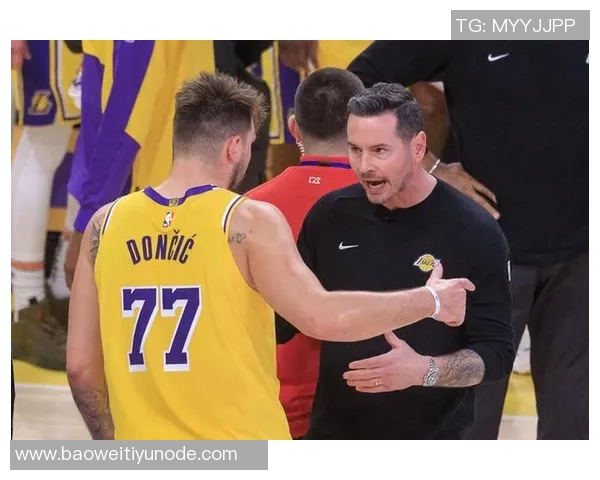 武圣称赞JJ与东里展现白人力量小里若落选全明星或因政治正确因素