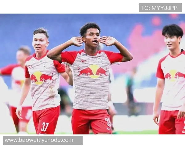 曼联对多特边锋阿德耶米表现出兴趣球探主管与其关系密切